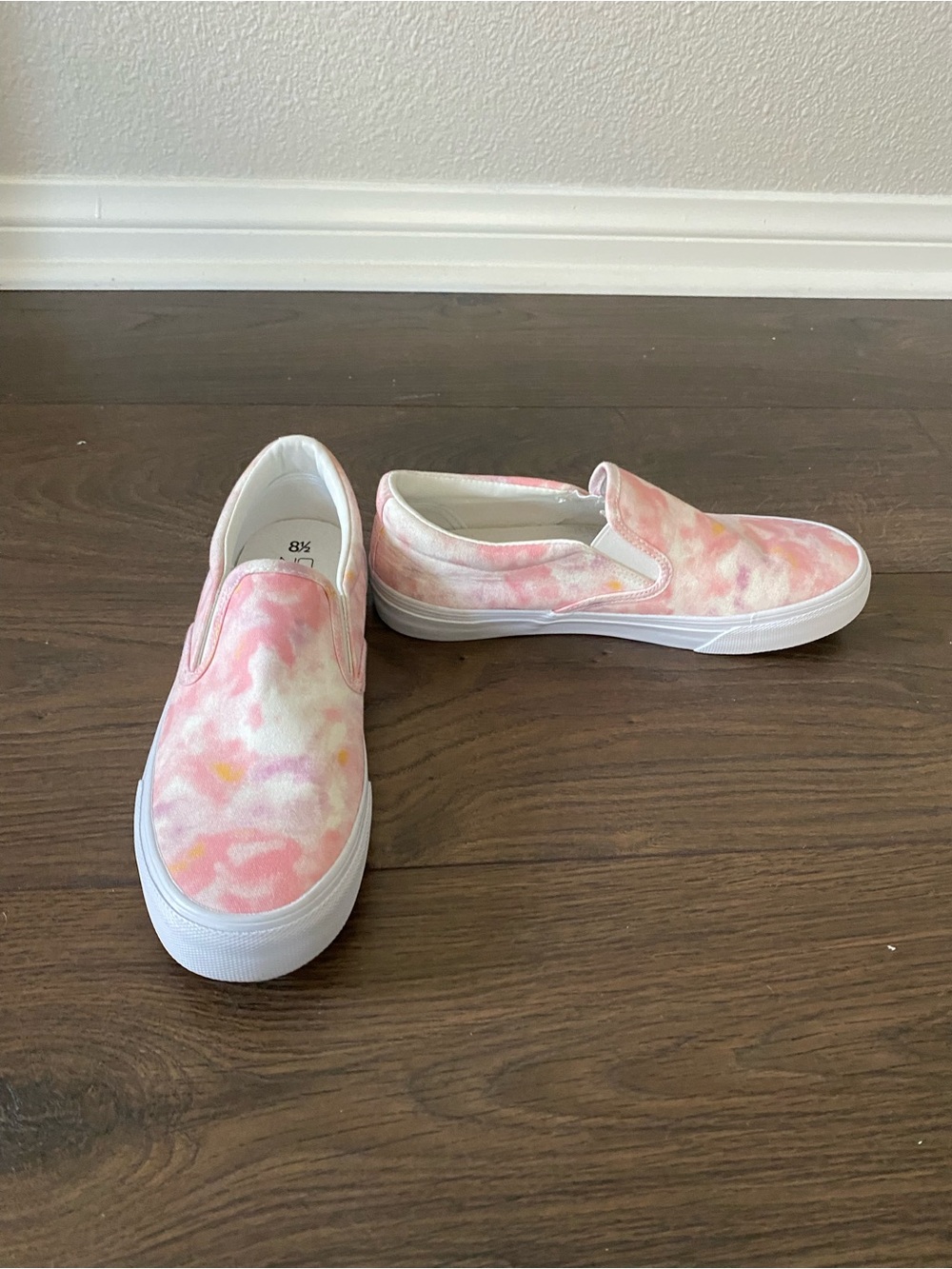 NWOT No Boundaries Slip-On Sneakers - Pink Tie-Dye - Picture 10 of 11